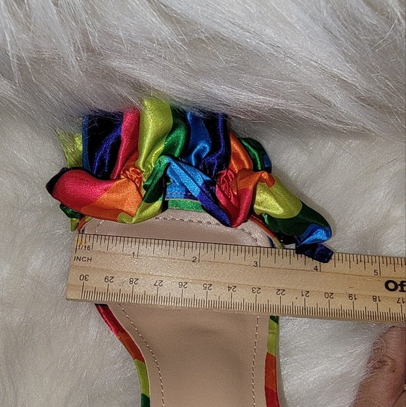 Rainbow color striped heel with ankle strap - Picture 7 of 8